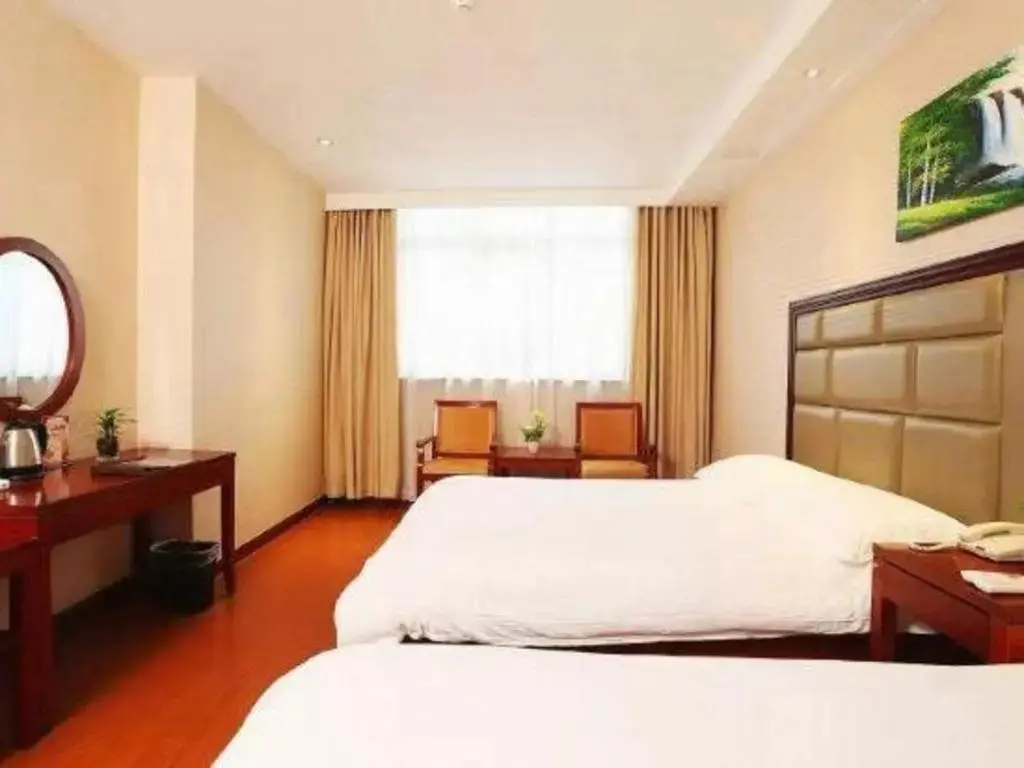 Шанхай: GreenTree Inn Shanghai Gongkang Road Branch