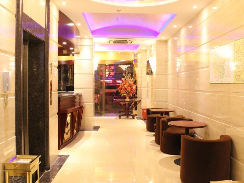Шанхай: GreenTree Inn Shanghai Gucun Shuichan West Road Shell Hotel
