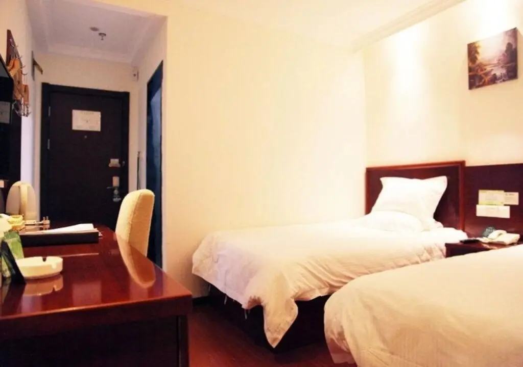 Шанхай: GreenTree Inn Shanghai Sanmen Road Shell Hotel