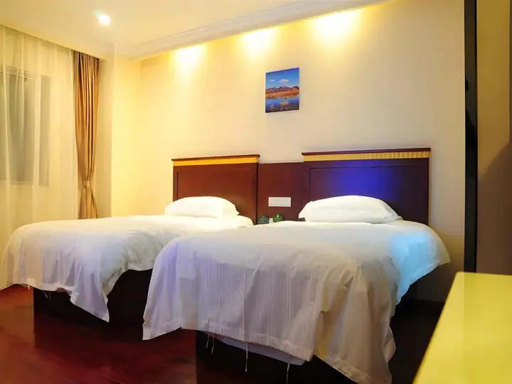 Шанхай: GreenTree Inn Shanghai Fengxian Xidu Business Hotel