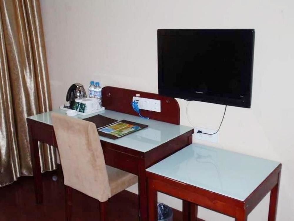 Шанхай: GreenTree Inn Shanghai Hongqiao Airport No2 Express Hotel