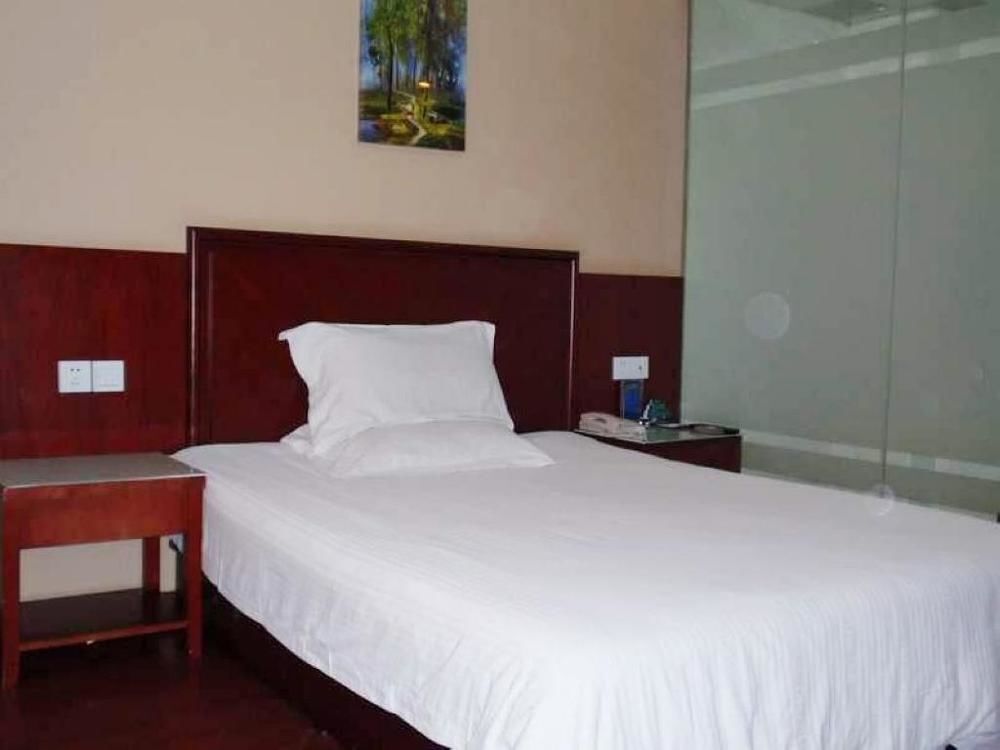 Шанхай: GreenTree Inn Shanghai Hongqiao Airport No2 Express Hotel