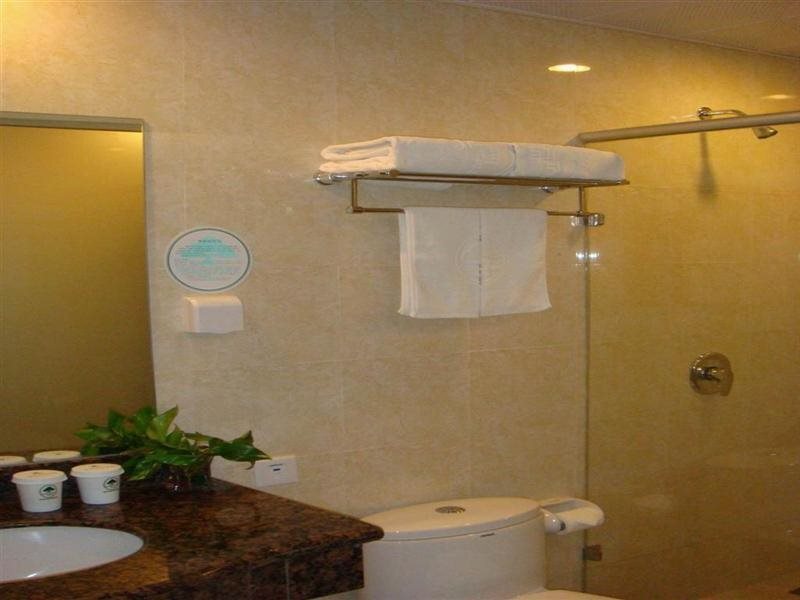 Шанхай: Greentree Inn Shanghai Longwu Road Express Hotel