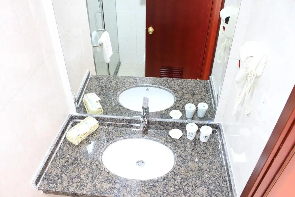 Шанхай: GreenTree Inn Shanghai Songjiang District Yanshou Road Li Tower