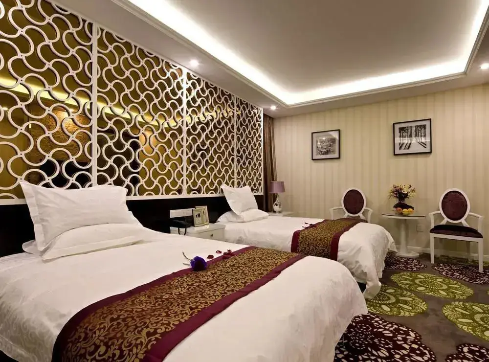 Нинбо: Ningbo Jijia Boutique