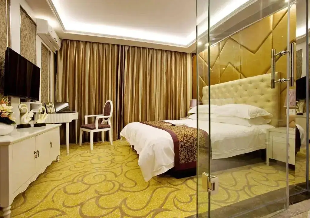 Нинбо: Ningbo Jijia Boutique