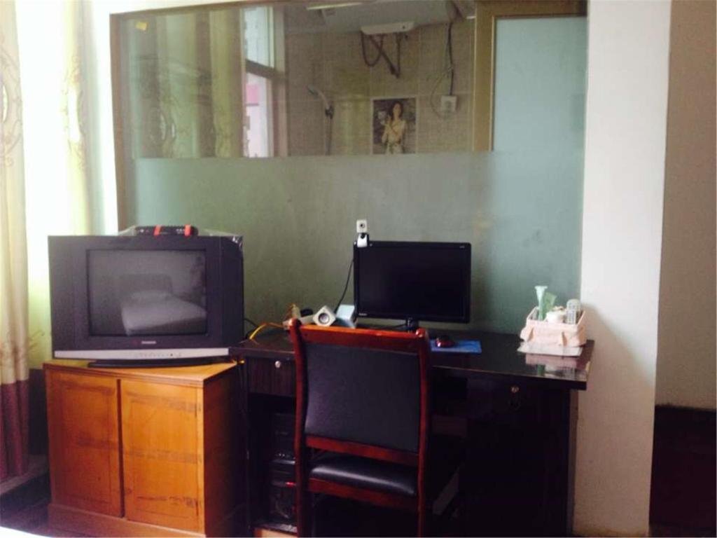 Цзиань: Jinggangshan Xiaoyutian Business Hotel