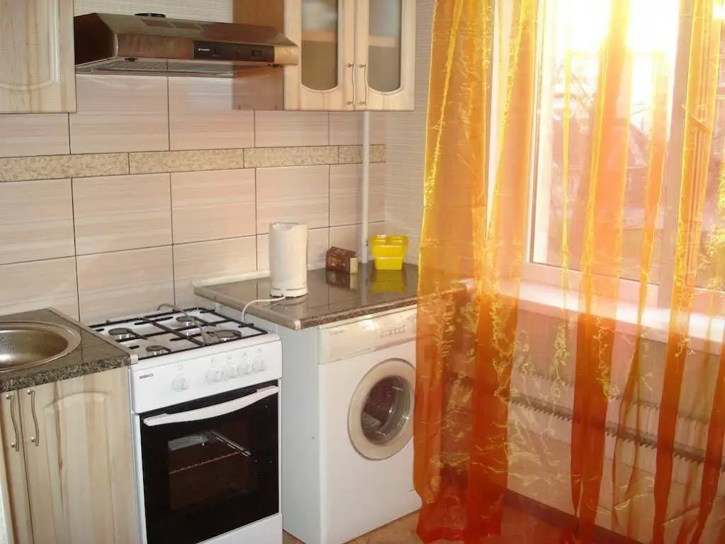 Калининград: Apartment on 9 Aprelya
