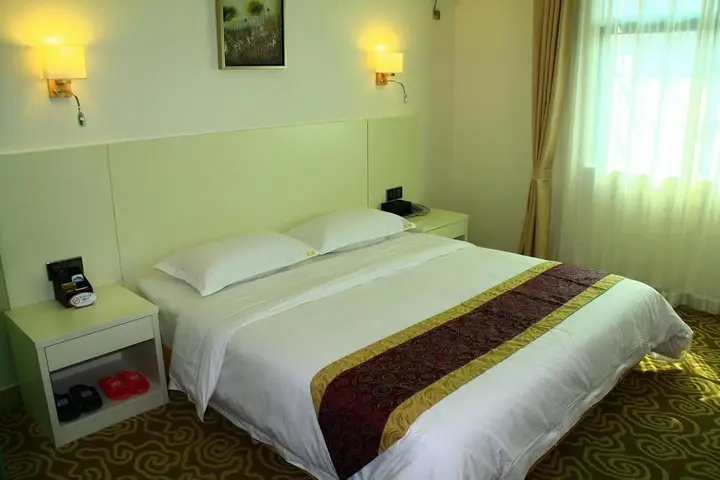 Санья: Sanya Yueli Express Hotel(三亚悦丽快捷酒店)