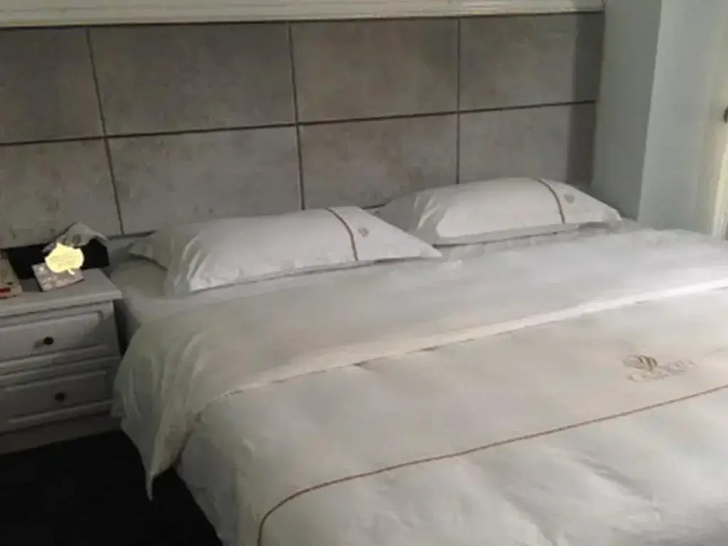 Мяньян: Yaohui Business Hotel
