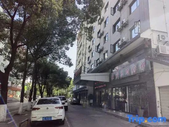 Чжанцзяцзе: Zhangjiajie Fulante News Hotel