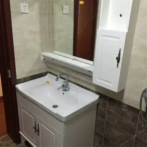 Тяньцзинь: Utopia Hostel City Light Branch