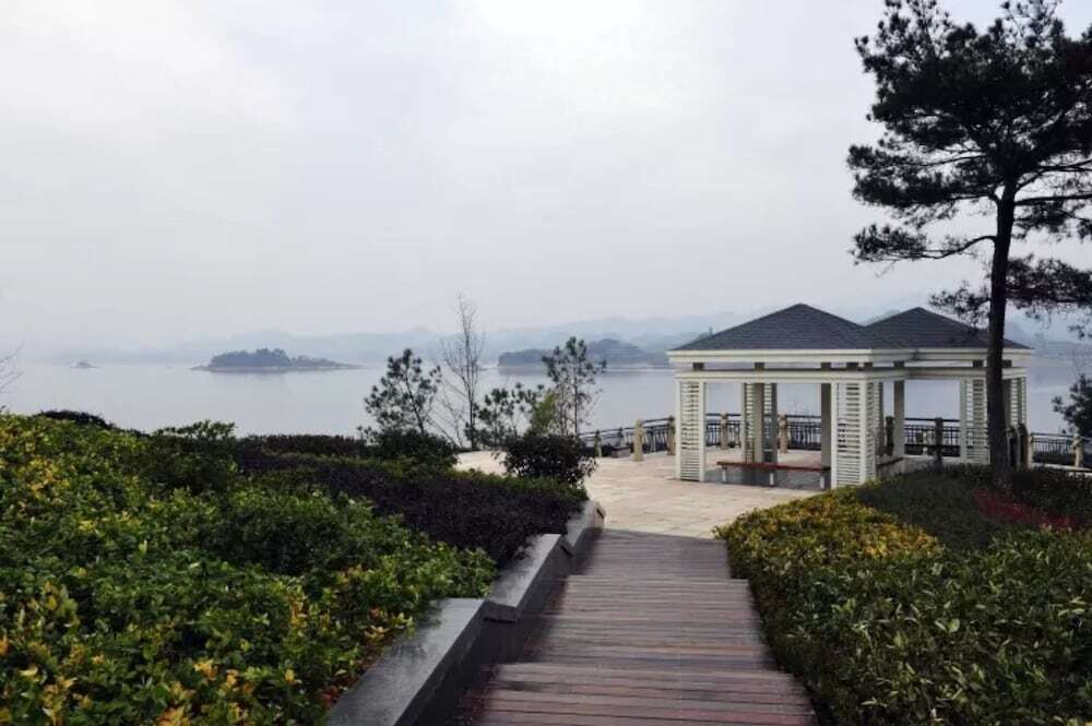 Ханчжоу: Hangzhou ZTG Ming Ting Hotel Thousand-Island Lake