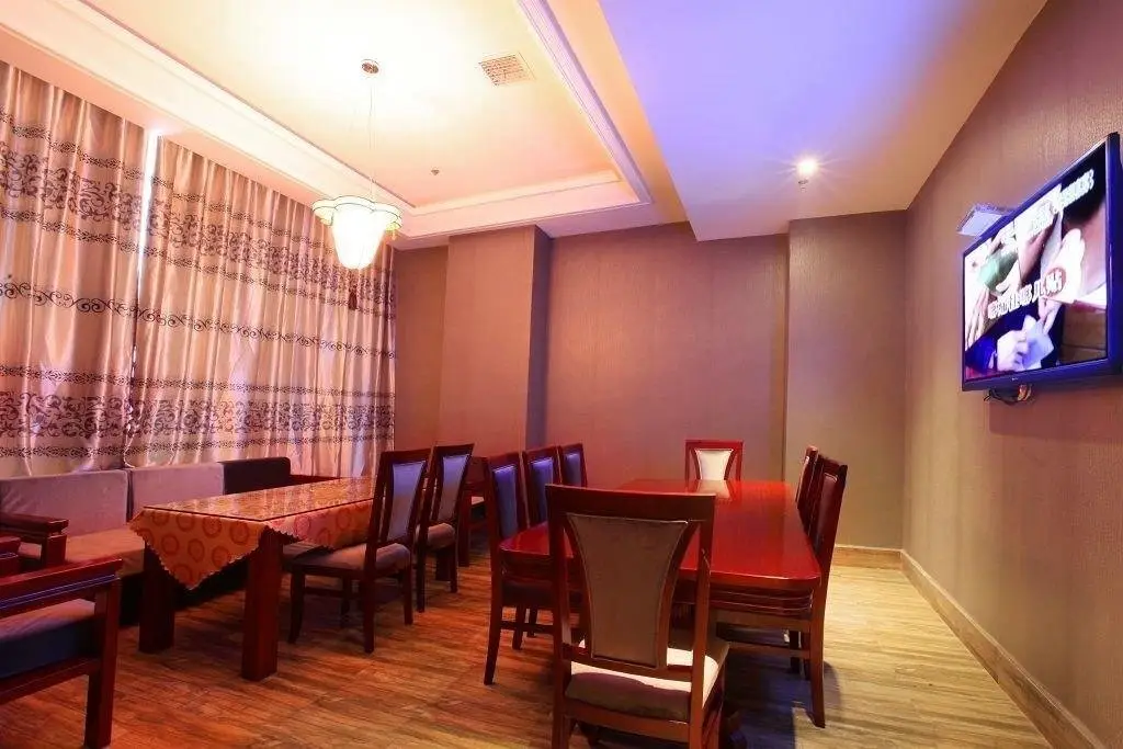 Zhangjiajie Fulante Wanhao Hotel — фото 1