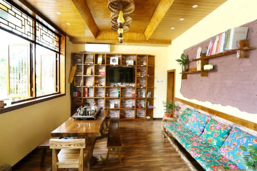 Чжанцзяцзе: Zhangjiajie Yuanlaiju Inn