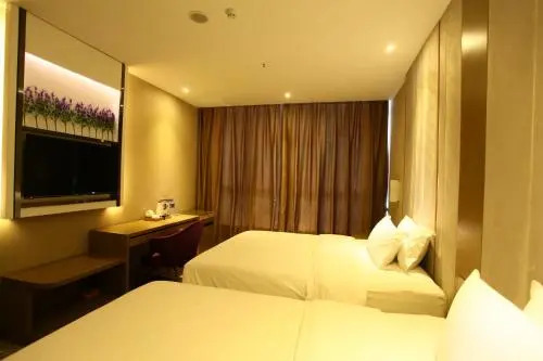 Гуанчжоу: Lavande Hotel Guangzhou Changlong