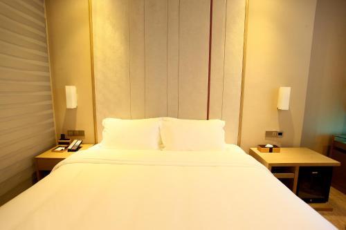 Гуанчжоу: Lavande Hotel Guangzhou Changlong