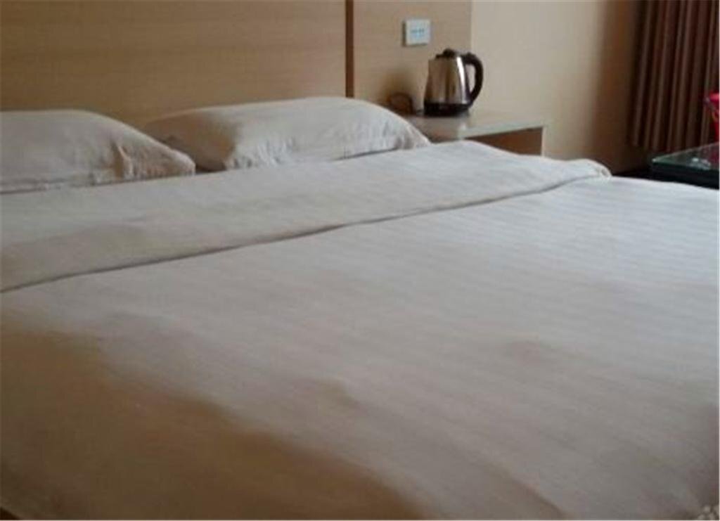 Тайюань: Taiyuan Jincheng Express Inn