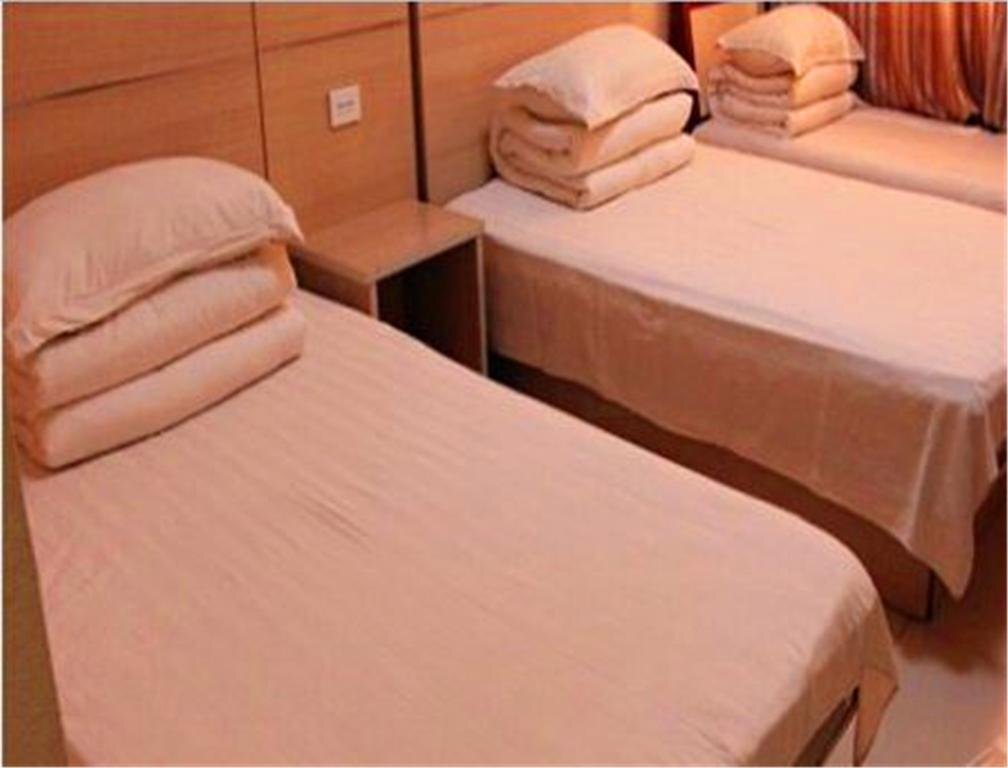 Тайюань: Taiyuan Jincheng Express Inn