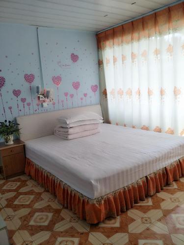 Чжанцзяцзе: Zhangjiajie Fufeng Business Hotel