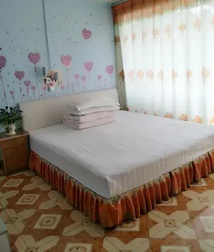 Чжанцзяцзе: Zhangjiajie Fufeng Business Hotel