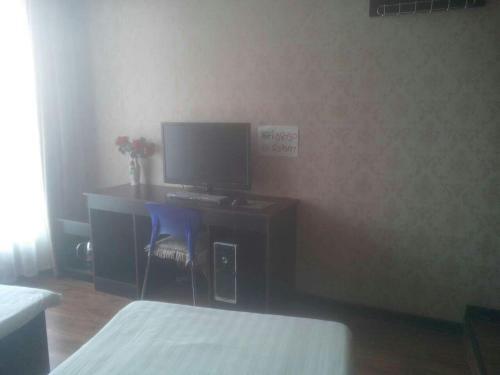 Дуньхуа: Xindu Fashion Hotel