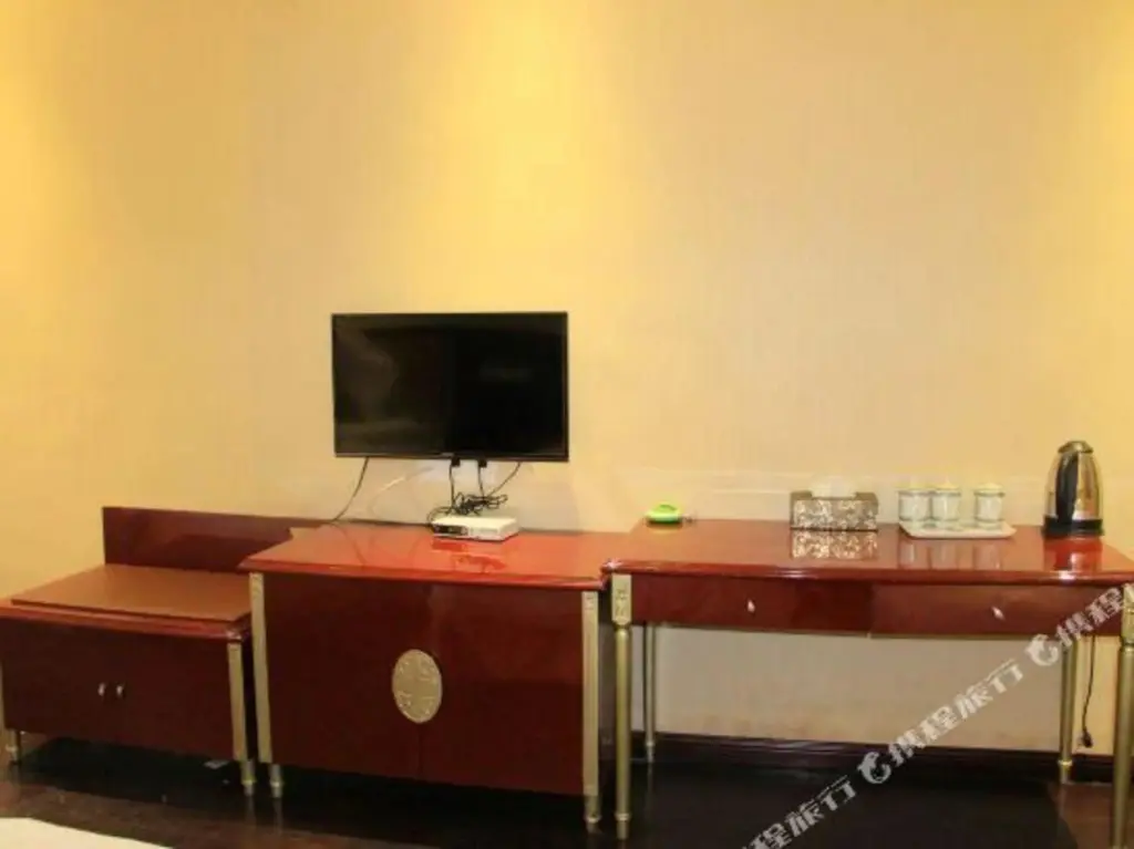Панжихуа: Panzhihua Miyi Raindrops Health Leisure Accomodation