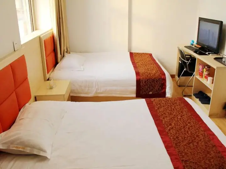 Лиаоченг: Mingcheng Express Inn