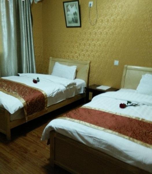 Ханьчжун: Hanzhong Yijia Inn