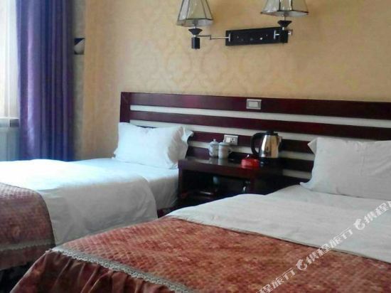 Байшань: Linjiang Guanglong Business Hotel
