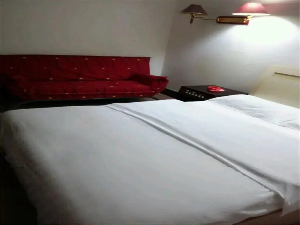 Мяньян: Gutong Bussiness Hotel Mianyang