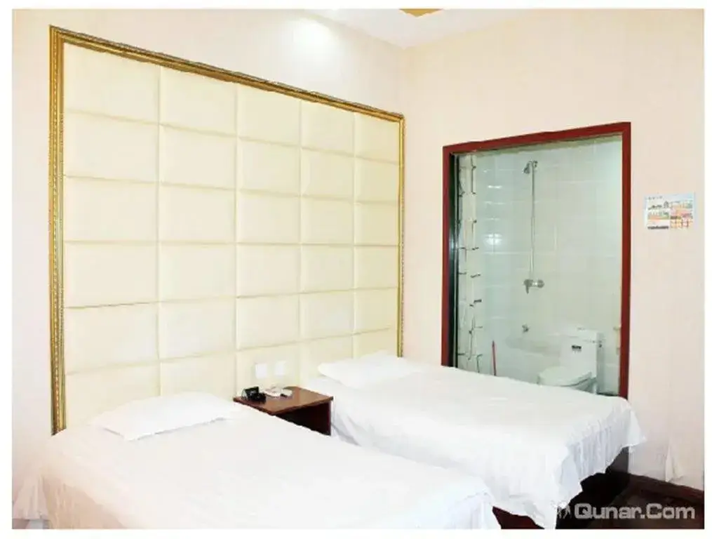 Цзюцзян: Xiushui Sanyuan Business Inn