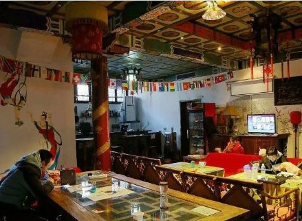 Пекин: Beijing Yonghe International Youth Hostel