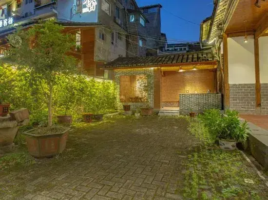 Жангжоу: Nanjing Tulou Xinyuan Inn