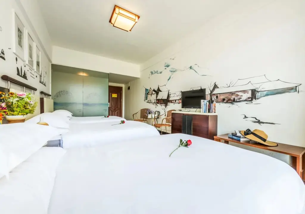 Санья: 66 Theme Chain Hotel