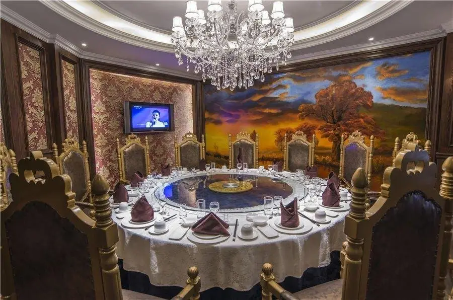 Мяньян: Yijia Chain Hotel