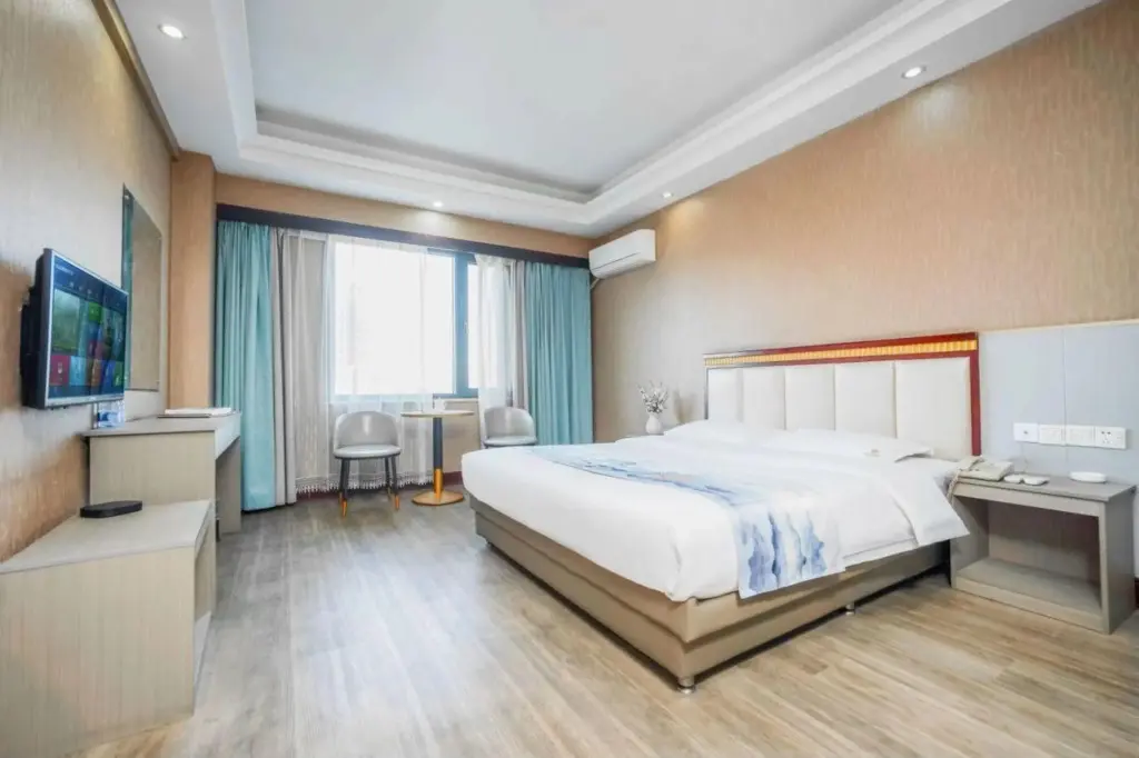 Юэян: Jinhua Zhongtie Hotel