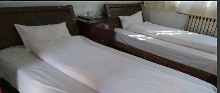 Хецзе: Zhongxing Inn