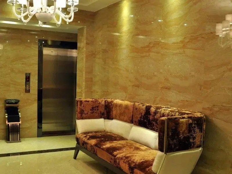 Лючжоу: Junling Hotel