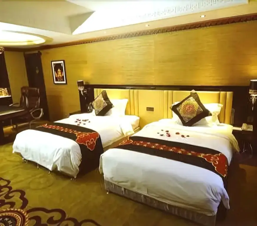 Сичан: YI Prince' Palace Hotel