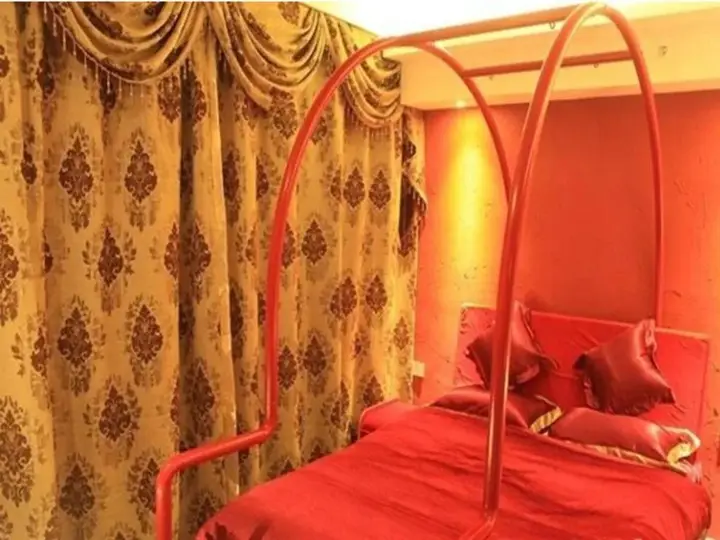 Цзясинь: Longyuan Hotel