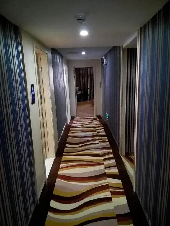 Цюаньчжоу: Quanzhou Ku6 Fashion Hotel (Dayang Department store)
