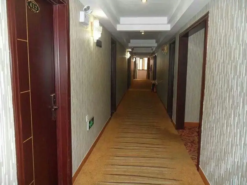 Чжаньцзян: Xinjing Haosheng Chain Hotel Zhanjiang Longchao