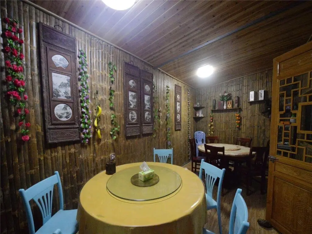 Жангжоу: Nanjing Shuiyunyao Wang Xi Inn