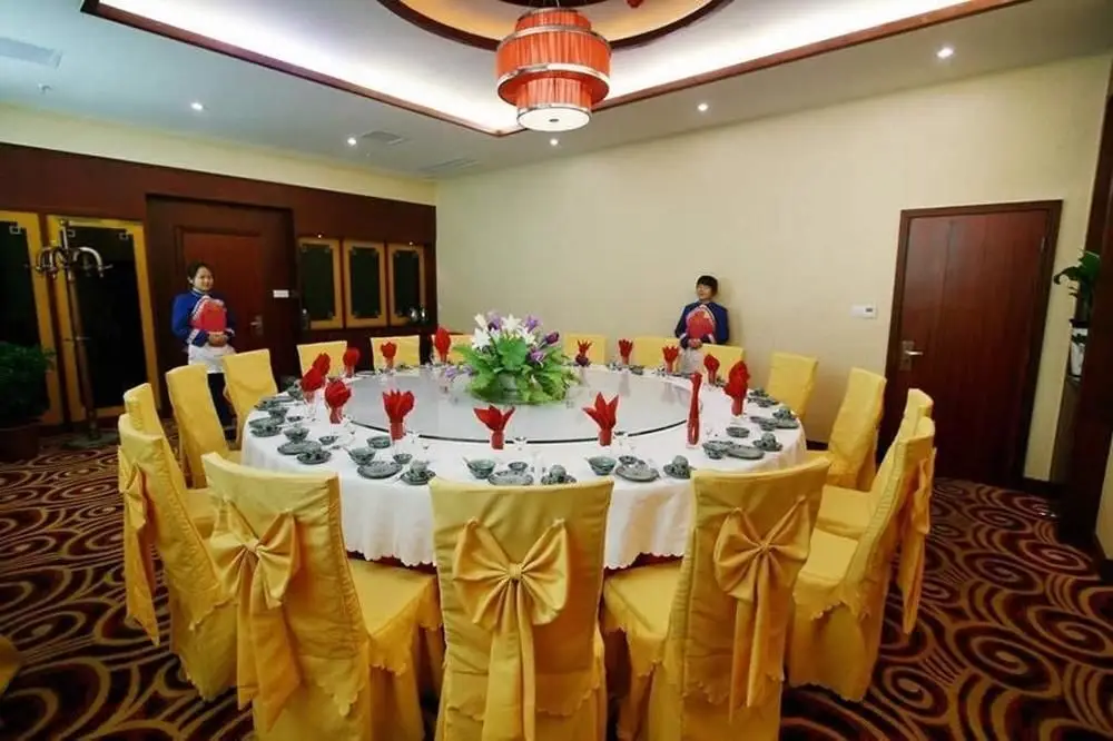 Чжанцзяцзе: Jinhua Inn
