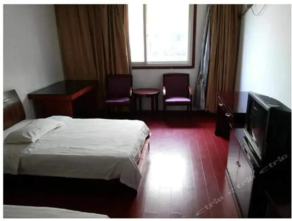 Цзясинь: Donghao Inn