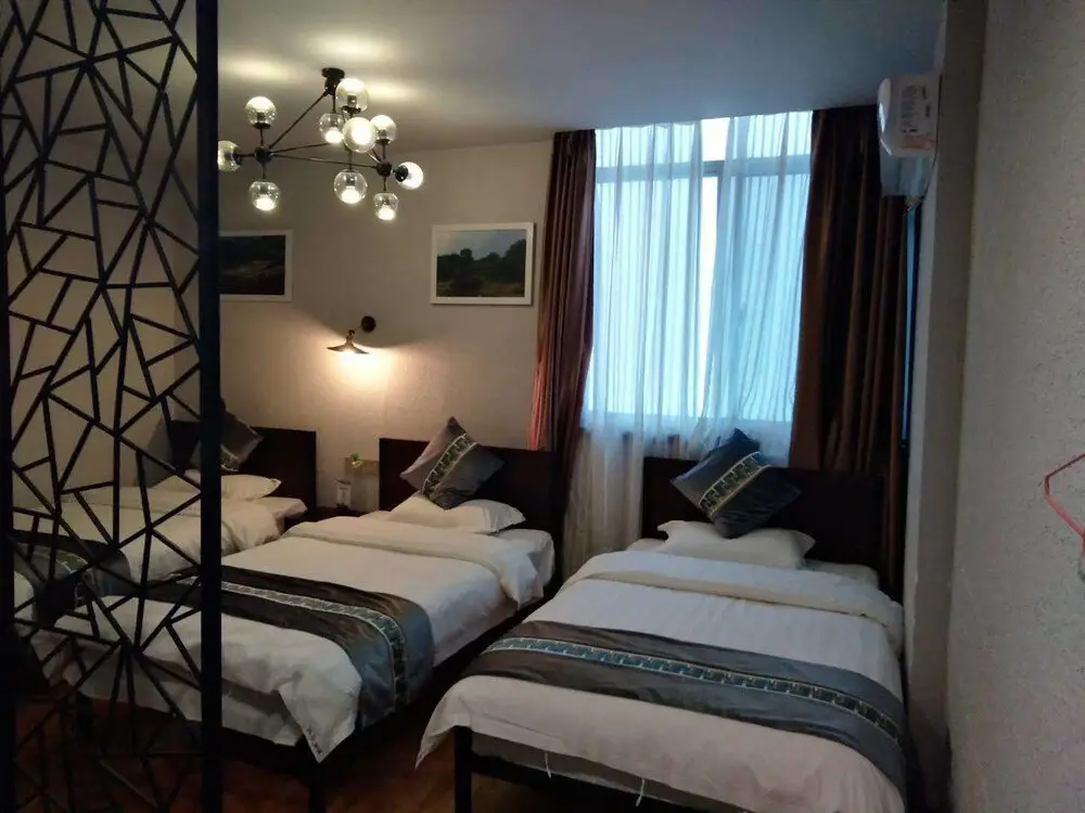 Чжанцзяцзе: Zhangjiajie Xinjian Inn