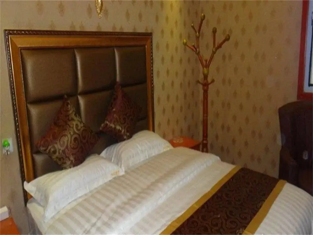 Мяньян: Hongyun Business Hotel