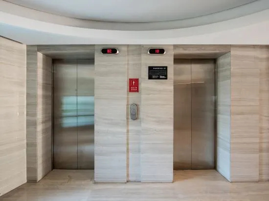 Пекин: Jinfeng Hotel