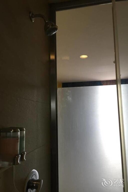 Гуанчжоу: Ginza Hotel